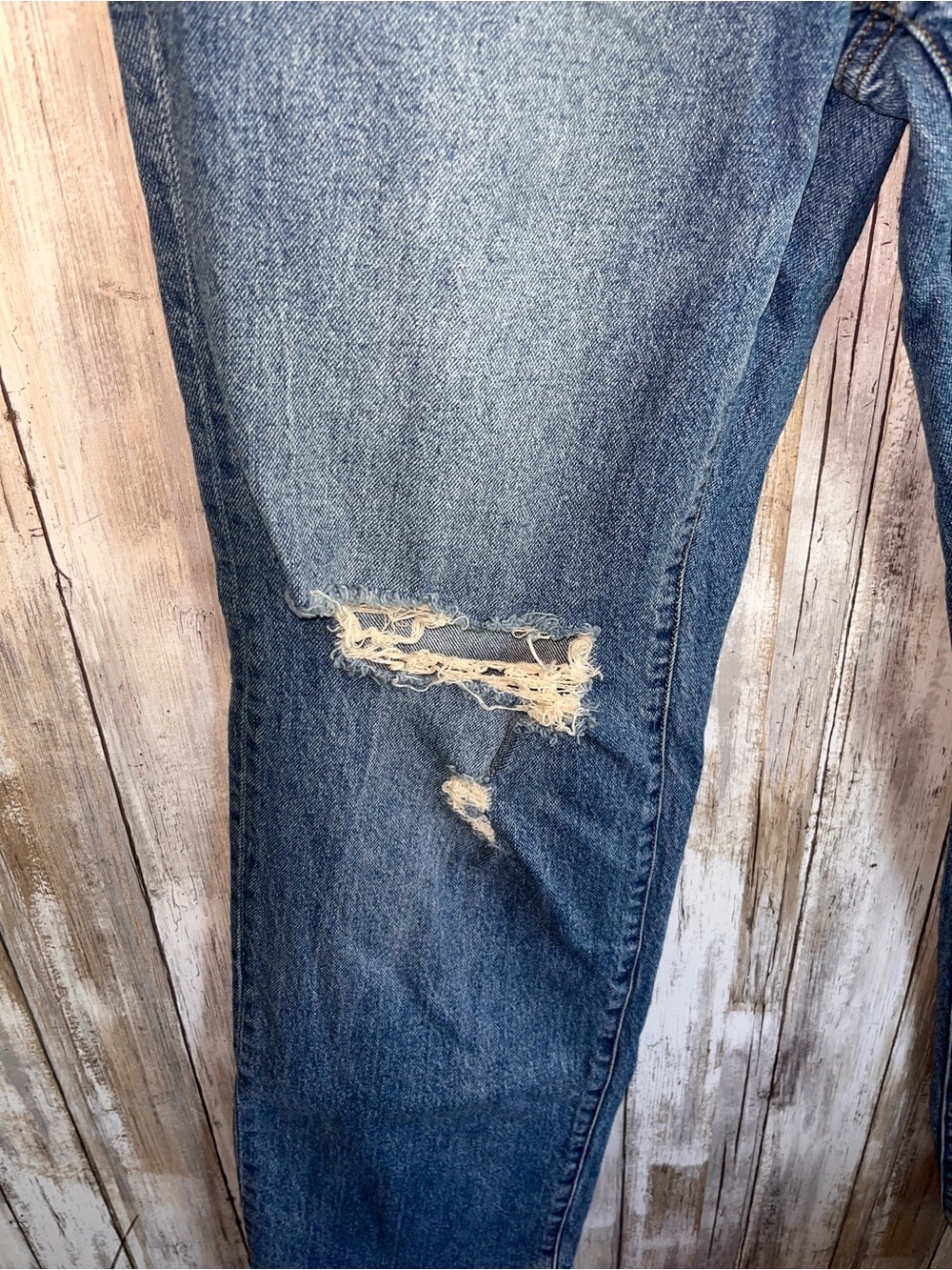 Torrid High Rise Baggy Straight Jeans Size 10 Distressed Ripped Denim - Picture 3 of 8